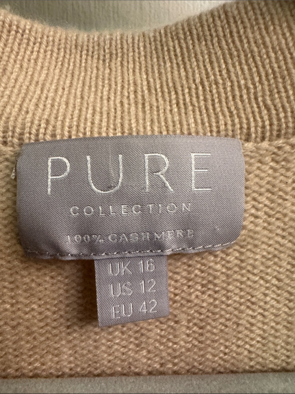 Pure Collection Cashmere Beige V-Neck Button-Front Cardigan - Picture 2 of 4